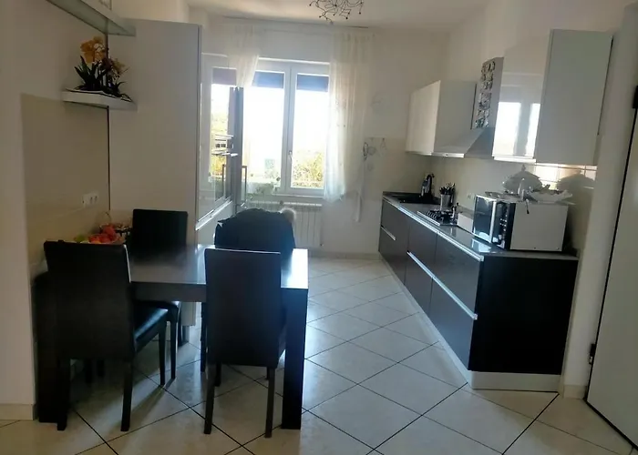 Civico 4 アパート セニガッリア