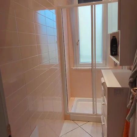 Civico 4 شقة سينِغاليا